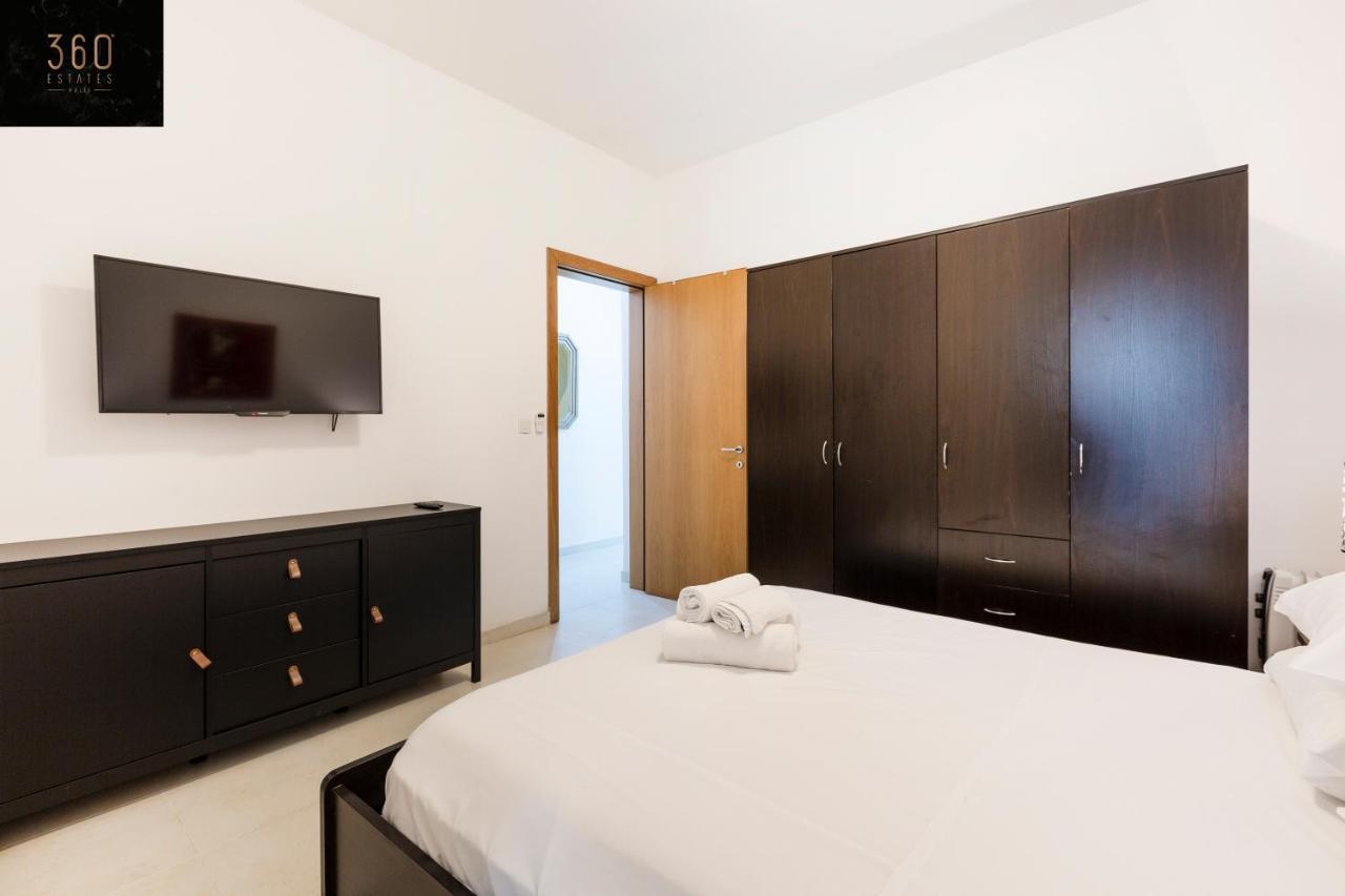 Centre Paceville Apt With Terrace, Bbq & Wifi By 360 Estates Saint Julian's 외부 사진
