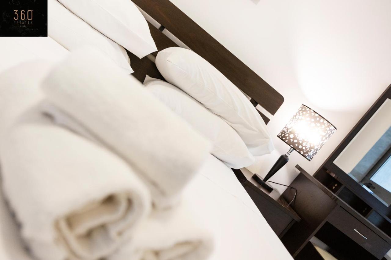 Centre Paceville Apt With Terrace, Bbq & Wifi By 360 Estates Saint Julian's 외부 사진